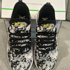 SoulCycle APL Women's Shoes